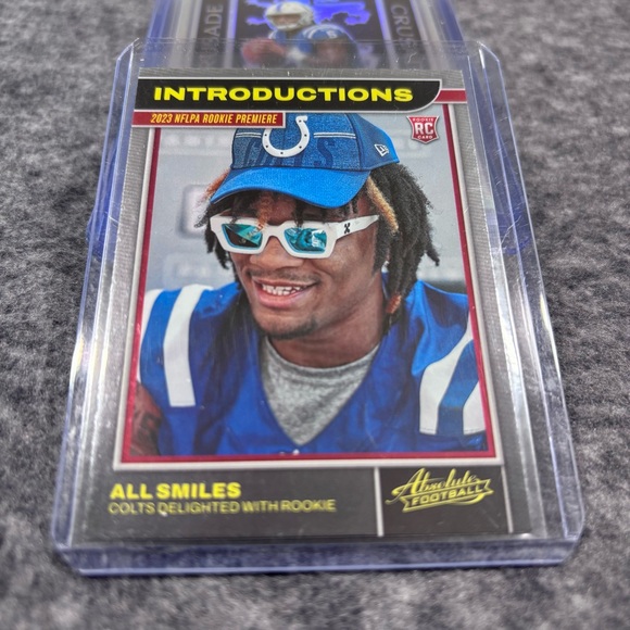 Anthony Richardson Football Rookie Card Collection - Blue Accents - Picture 6 of 16